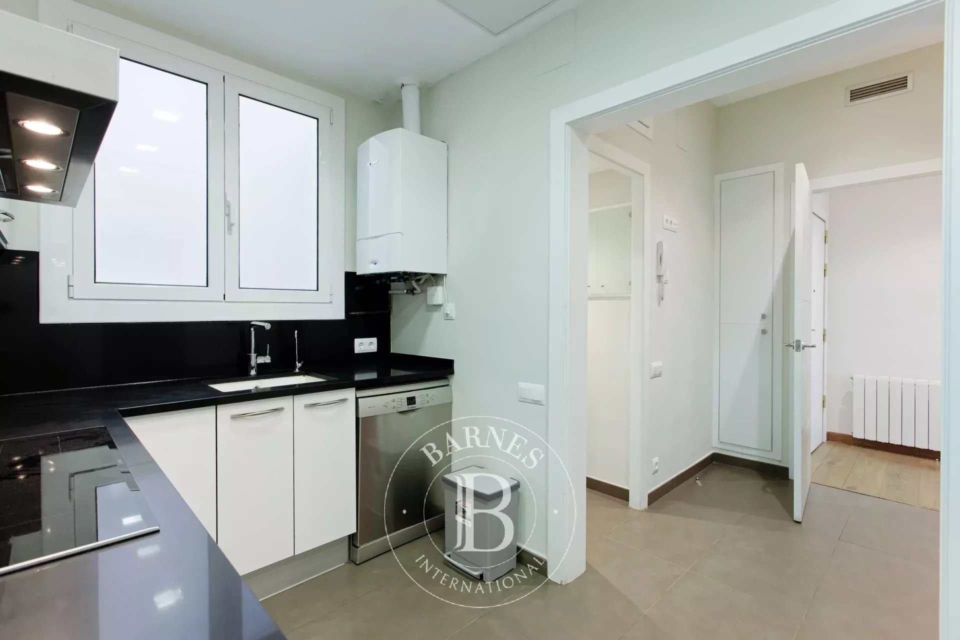 Barcelona  - Appartement 5 Pi&egrave;ces 5 Chambres - picture 16