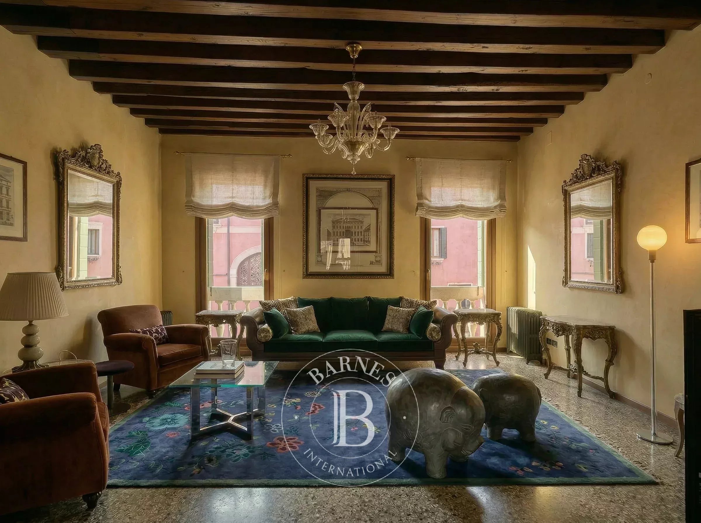 Venise, Dorsoduro : duplex dans un quartier charmant et central