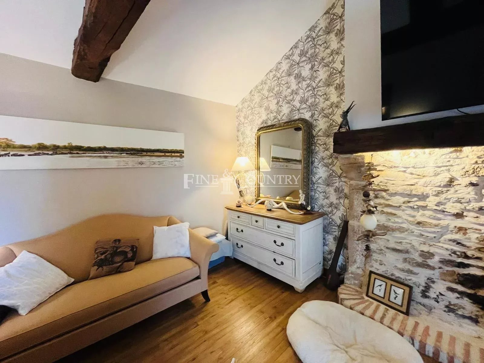 Photo of House for sale in Charente, near Dordogne