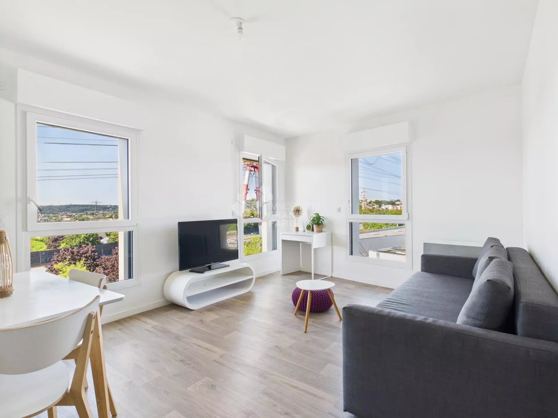 LOCATION APPARTEMENT DEUX PIECES MEUBLE