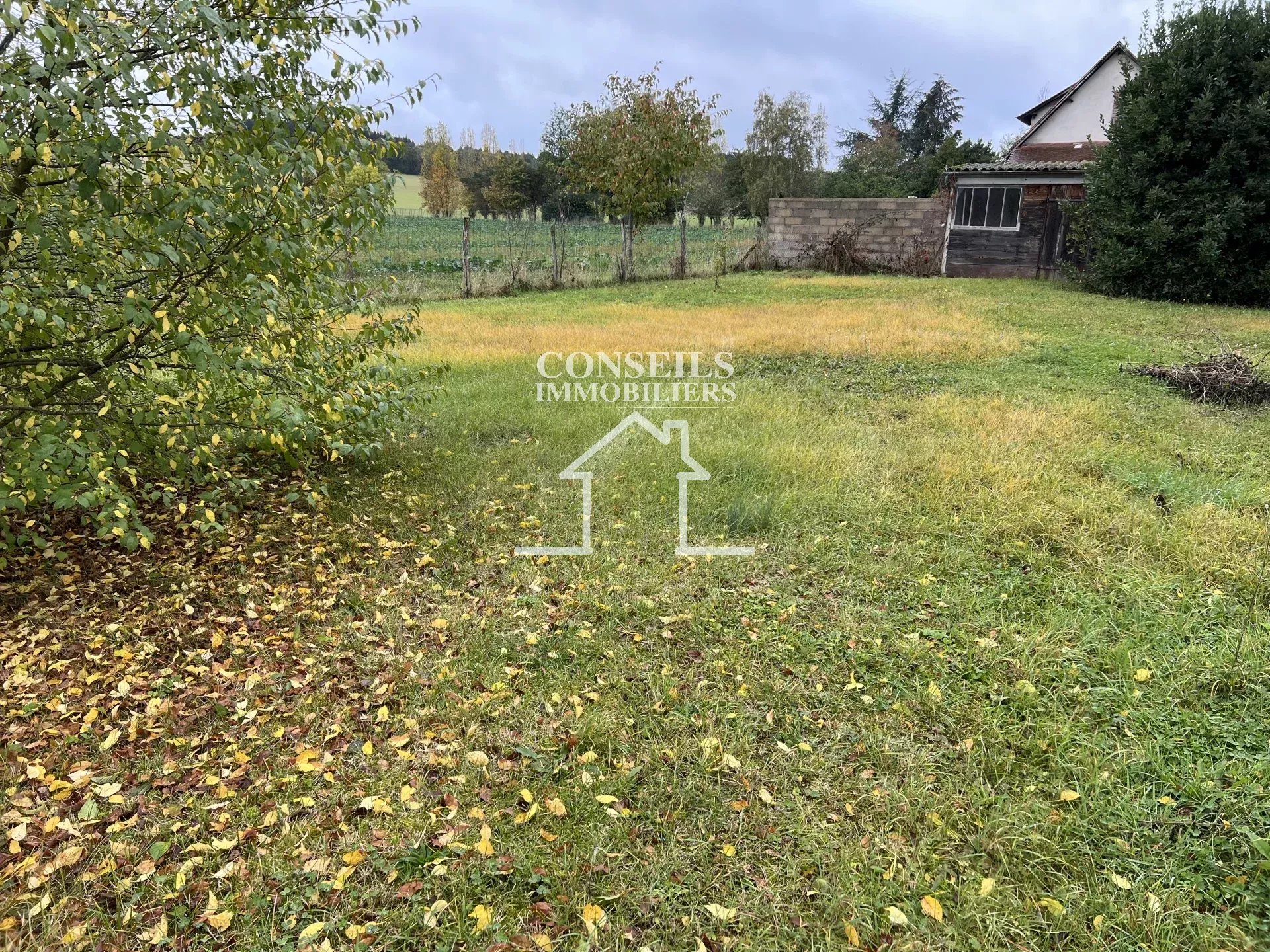 Vente Terrain constructible La Celle-Saint-Cyr
