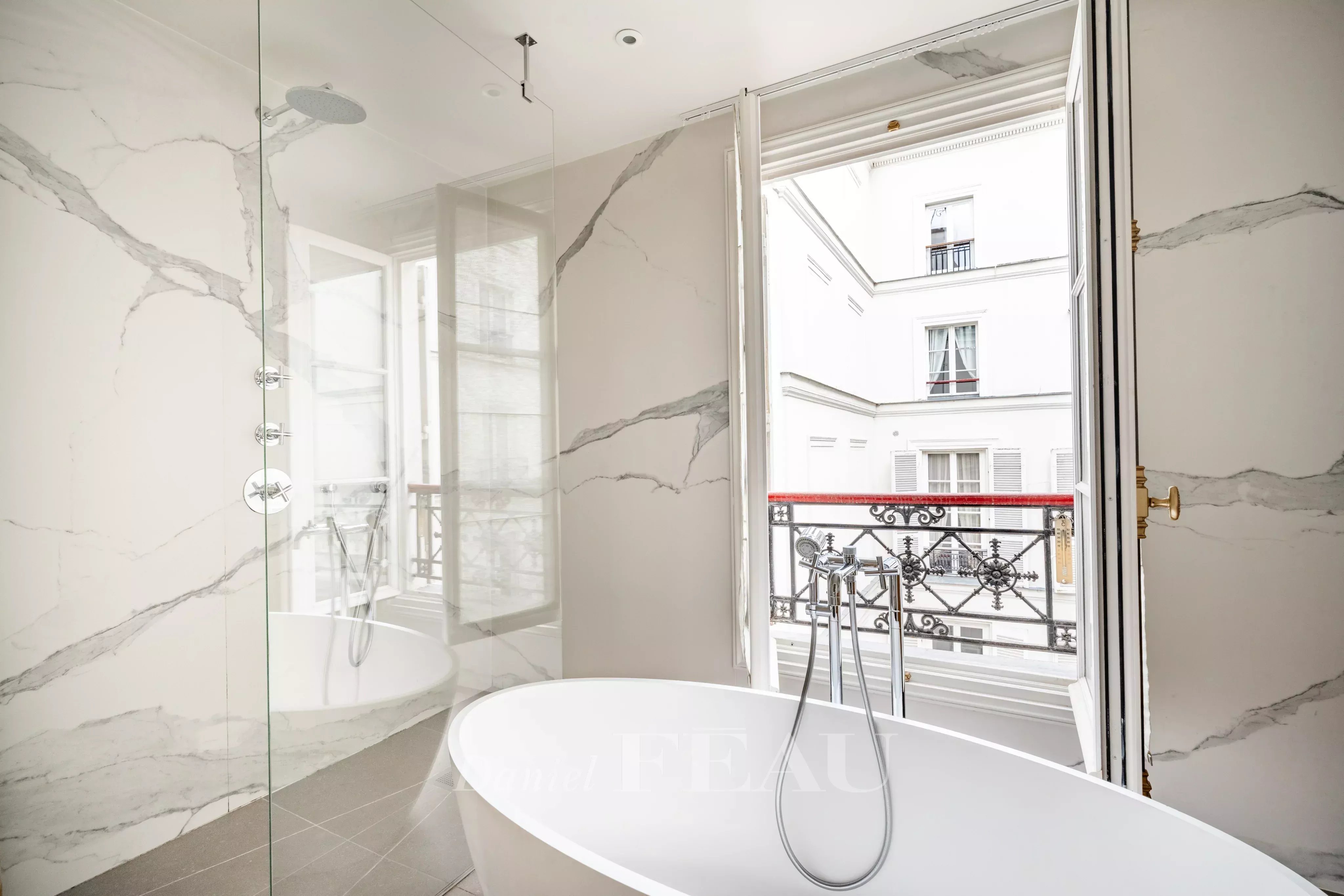Sale Apartment Paris 6th