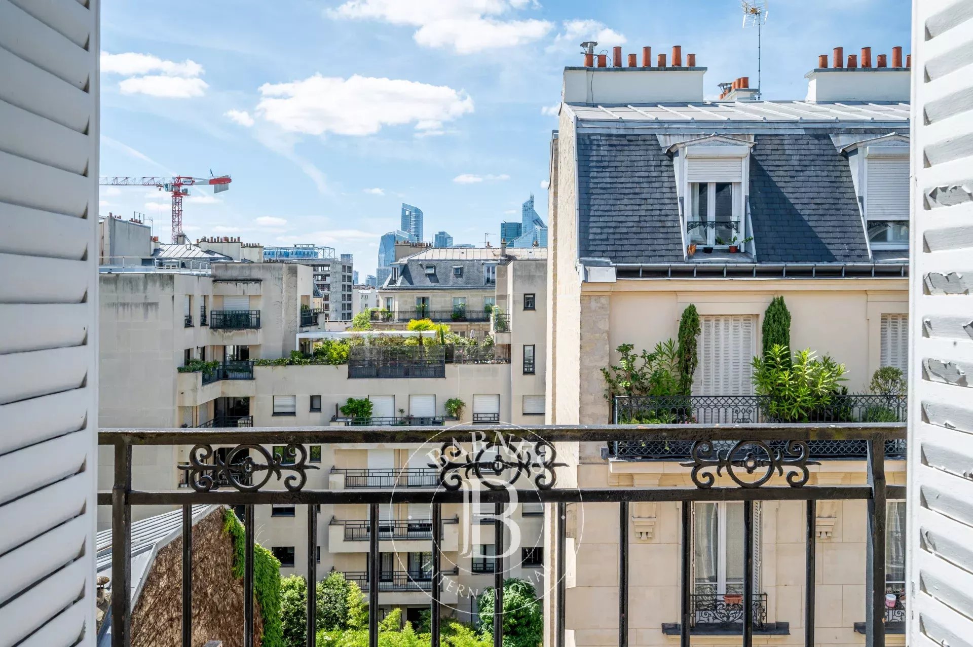 Neuilly-sur-Seine  - Apartment 6 Bedrooms - picture 4