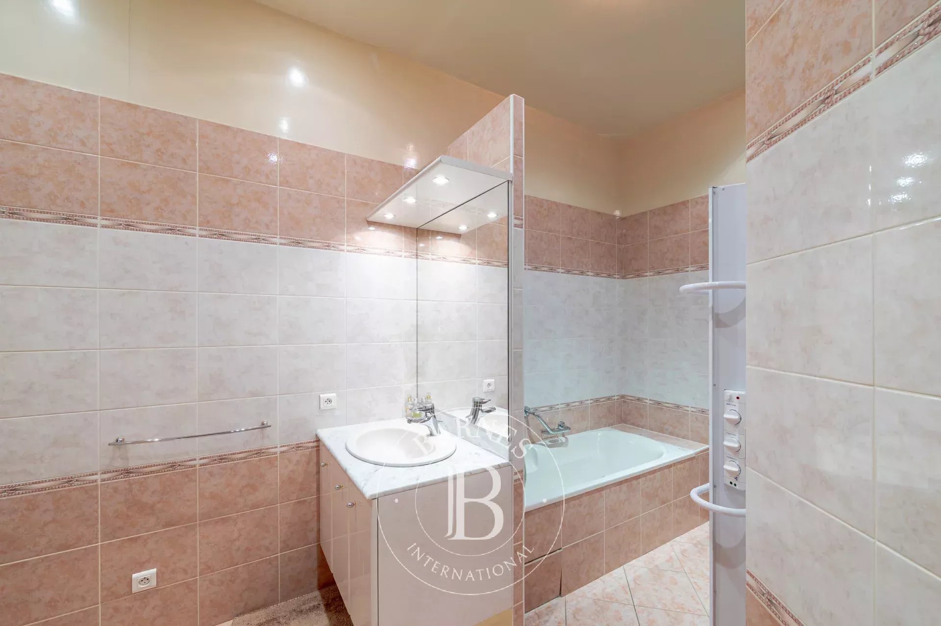 Daire Neuilly-sur-Seine - picture 18