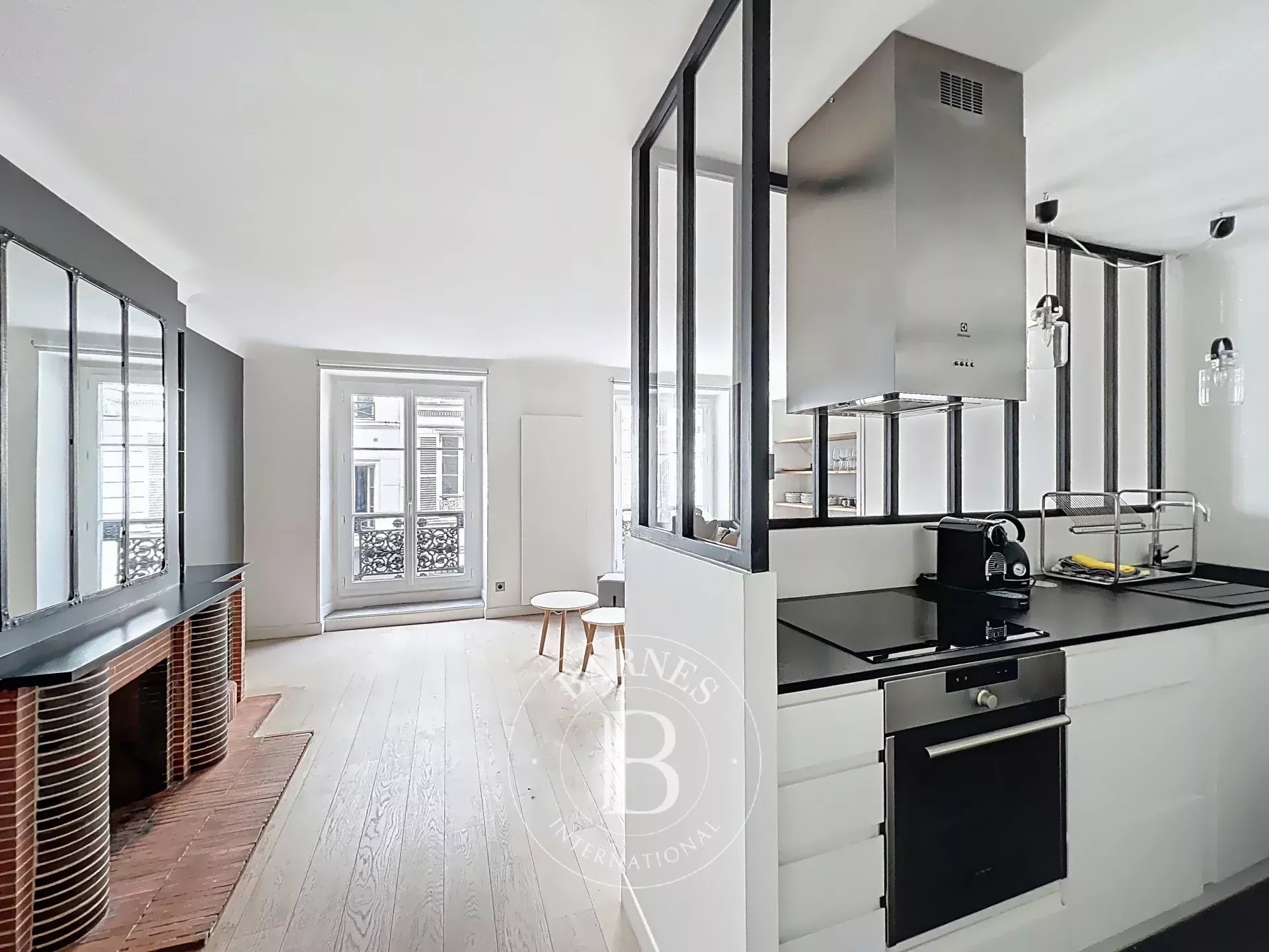 Daire Paris 8ème - picture 4