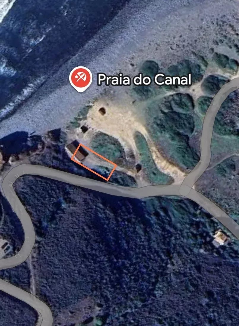 An Off-Grid Sanctuary at Praia do Canal 86805592 image 13