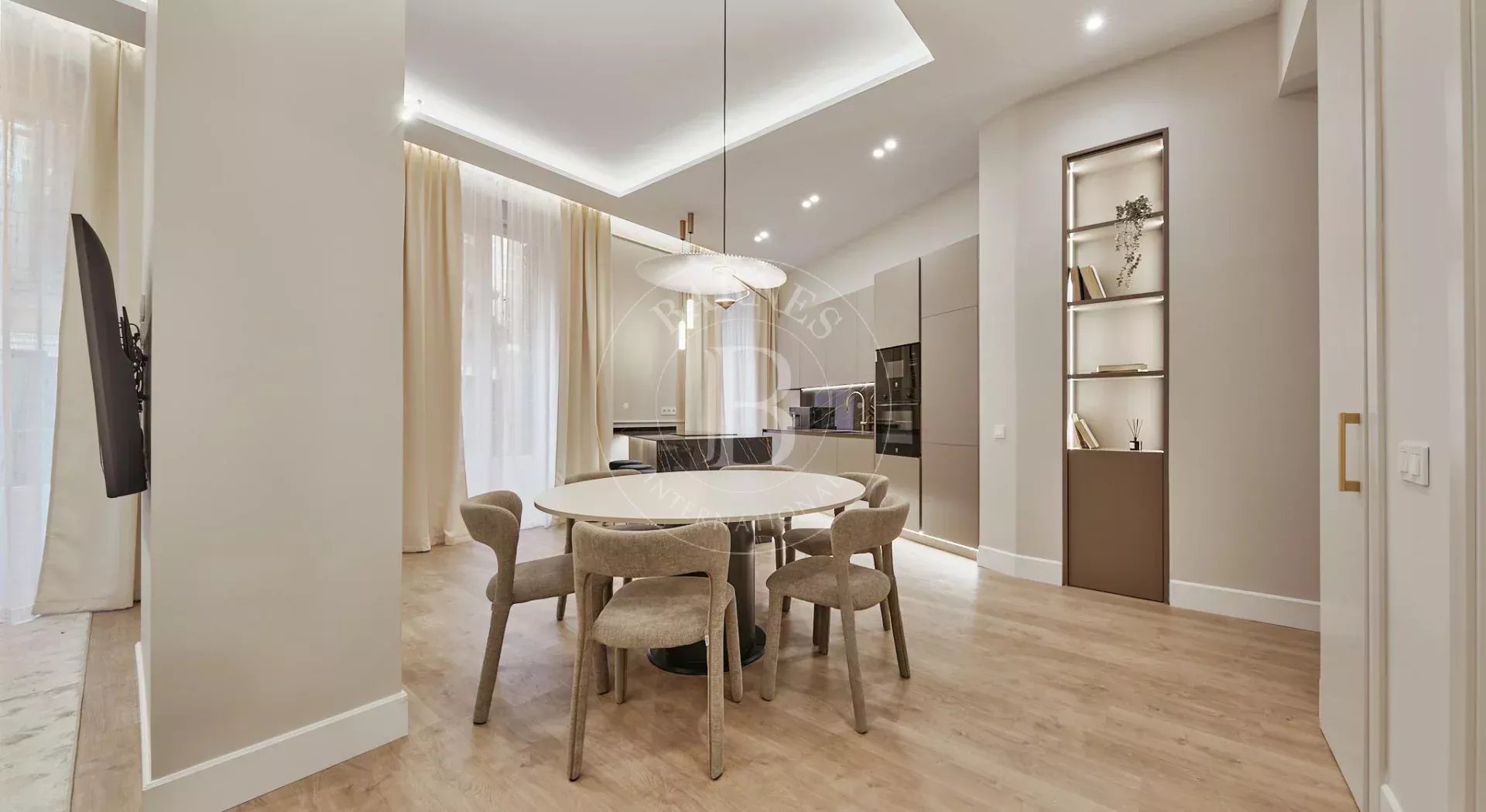 Daire Madrid - picture 5