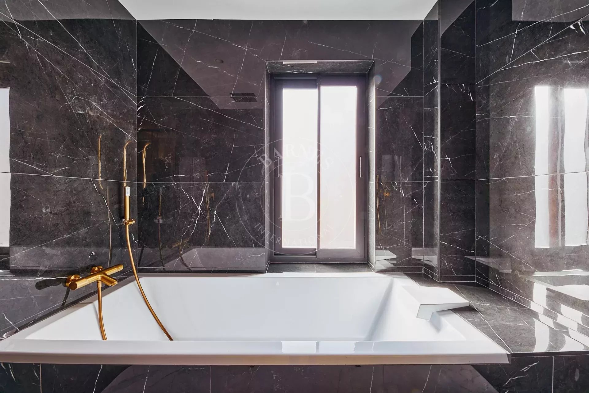 Daire Madrid - picture 23