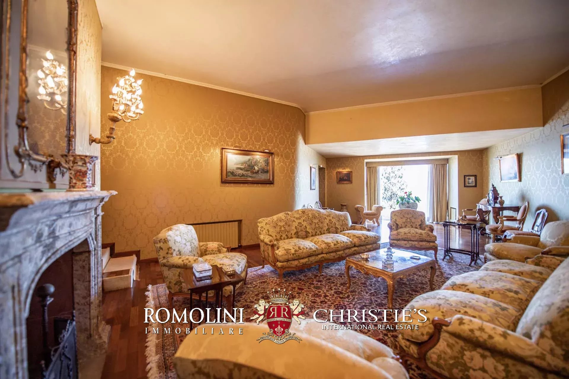 4 Bedroom Villa/Townhouse's Image 29