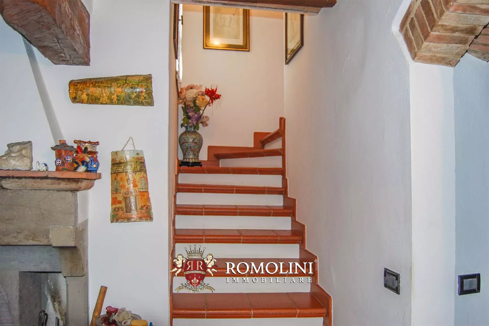 10 Bedroom Villa/Townhouse's Image 35