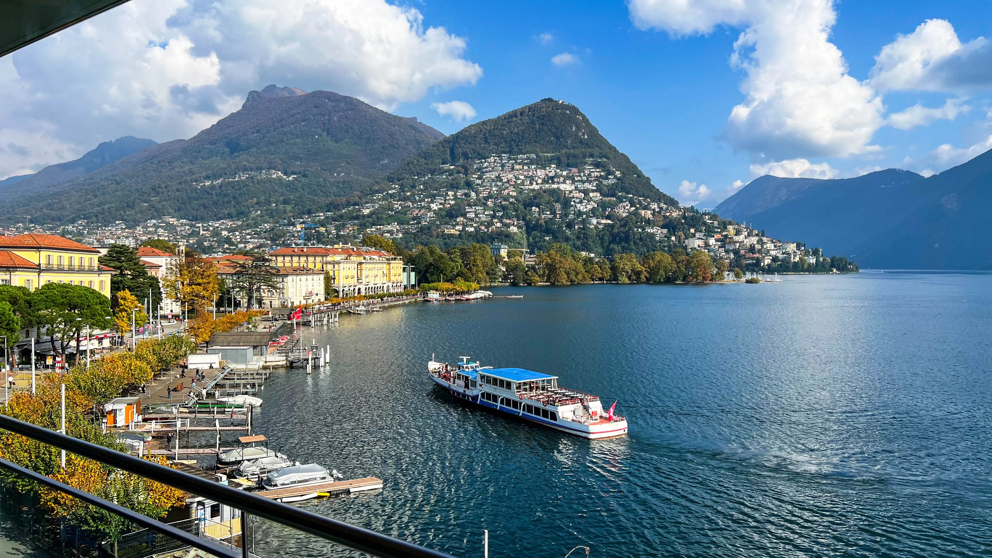 Magnificent Luxury Residence with Breathtaking Lake Views