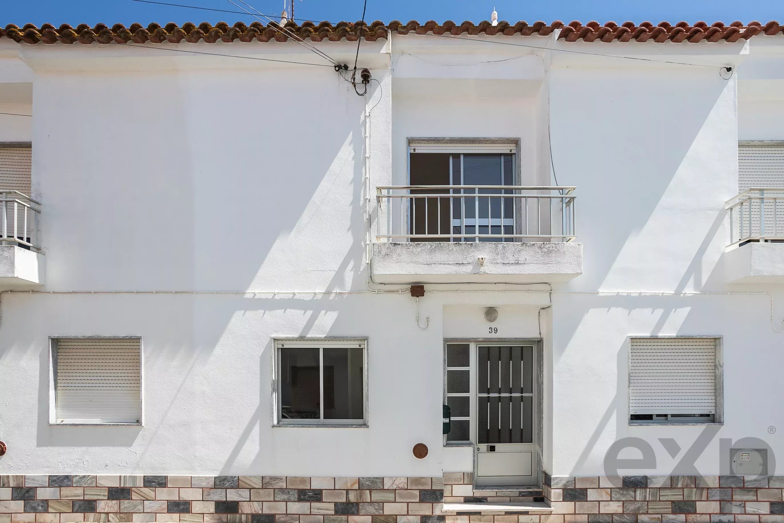 Terraced House for Sale in Cabanas de Tavira, Ria Formosa, Algarve 8800-051 image 1