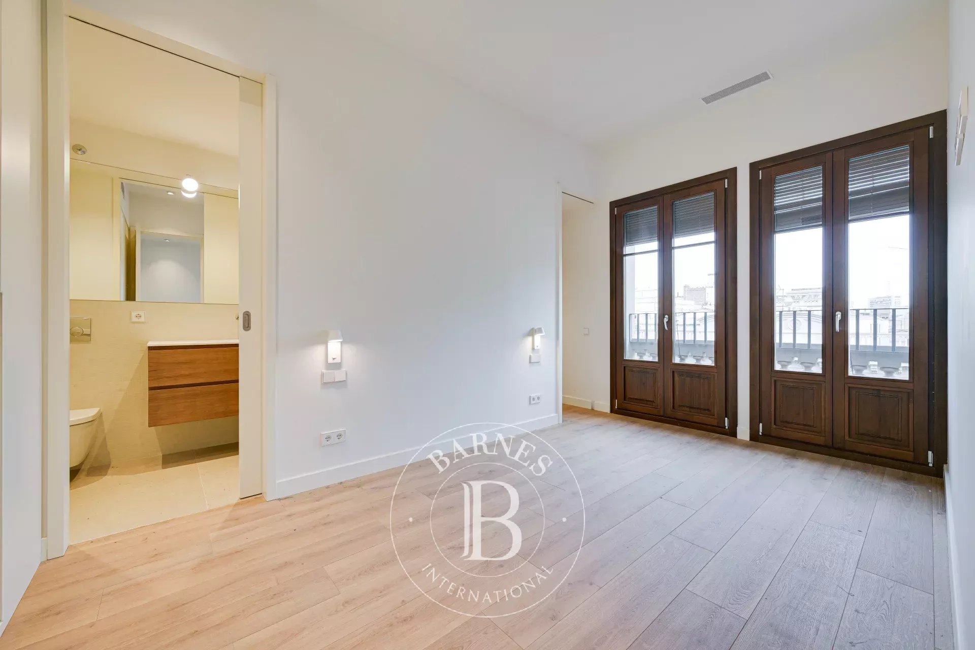 Penthouse Barcelona - picture 22