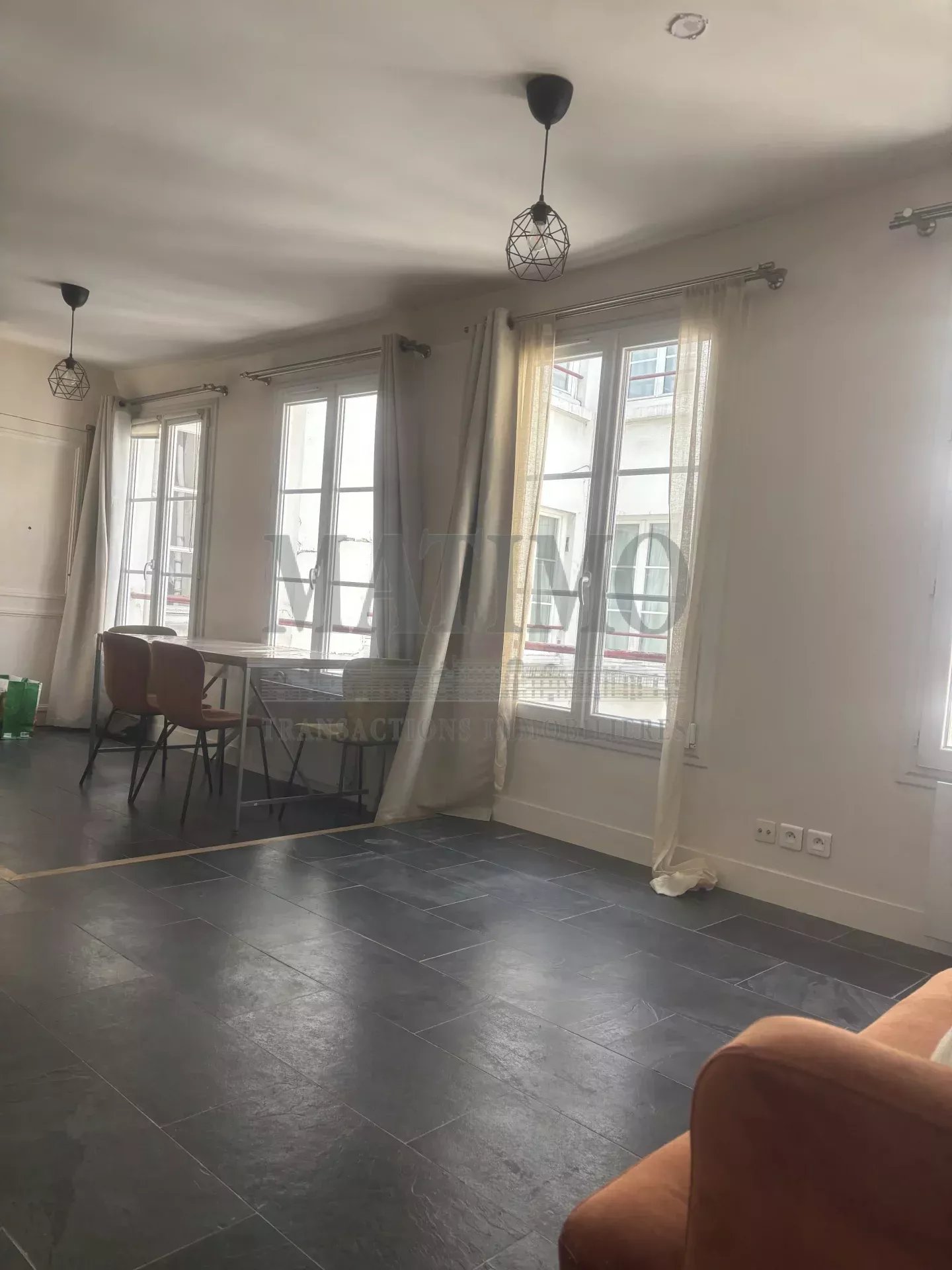 RUE CHABANAIS 75002