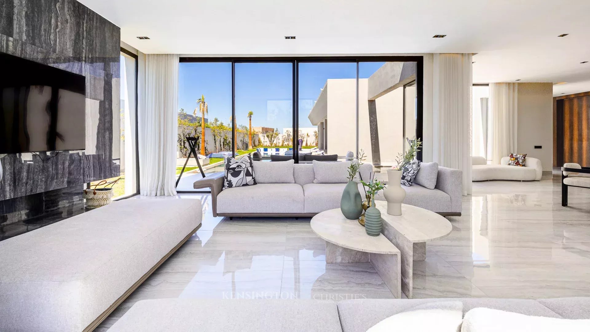 4 Bedroom Villa/Townhouse's Image 18