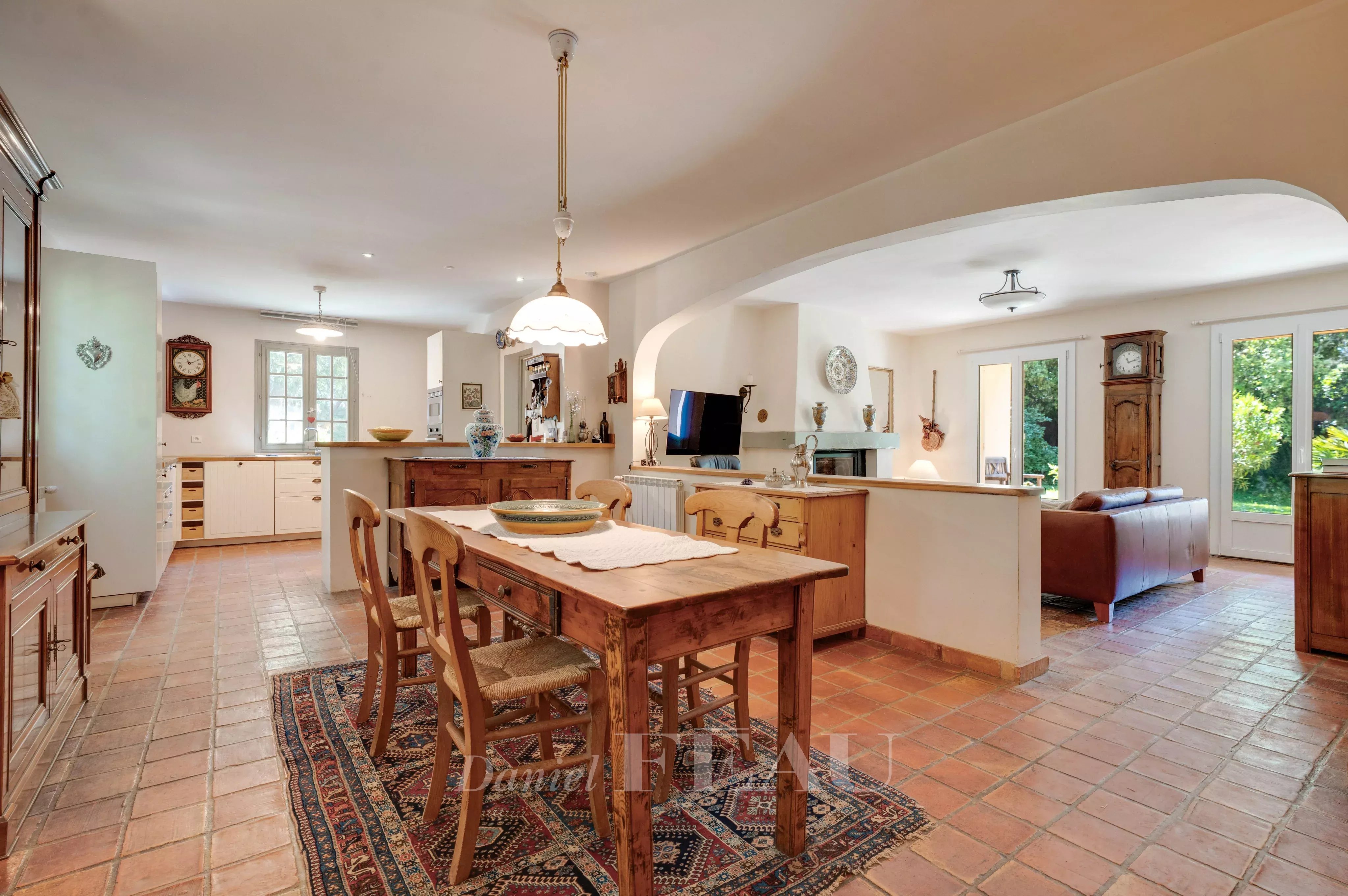 Sale House Aix-en-Provence