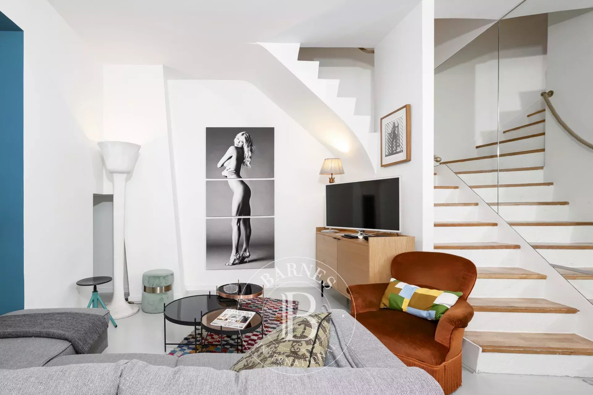 Daire Paris 4ème - picture 5