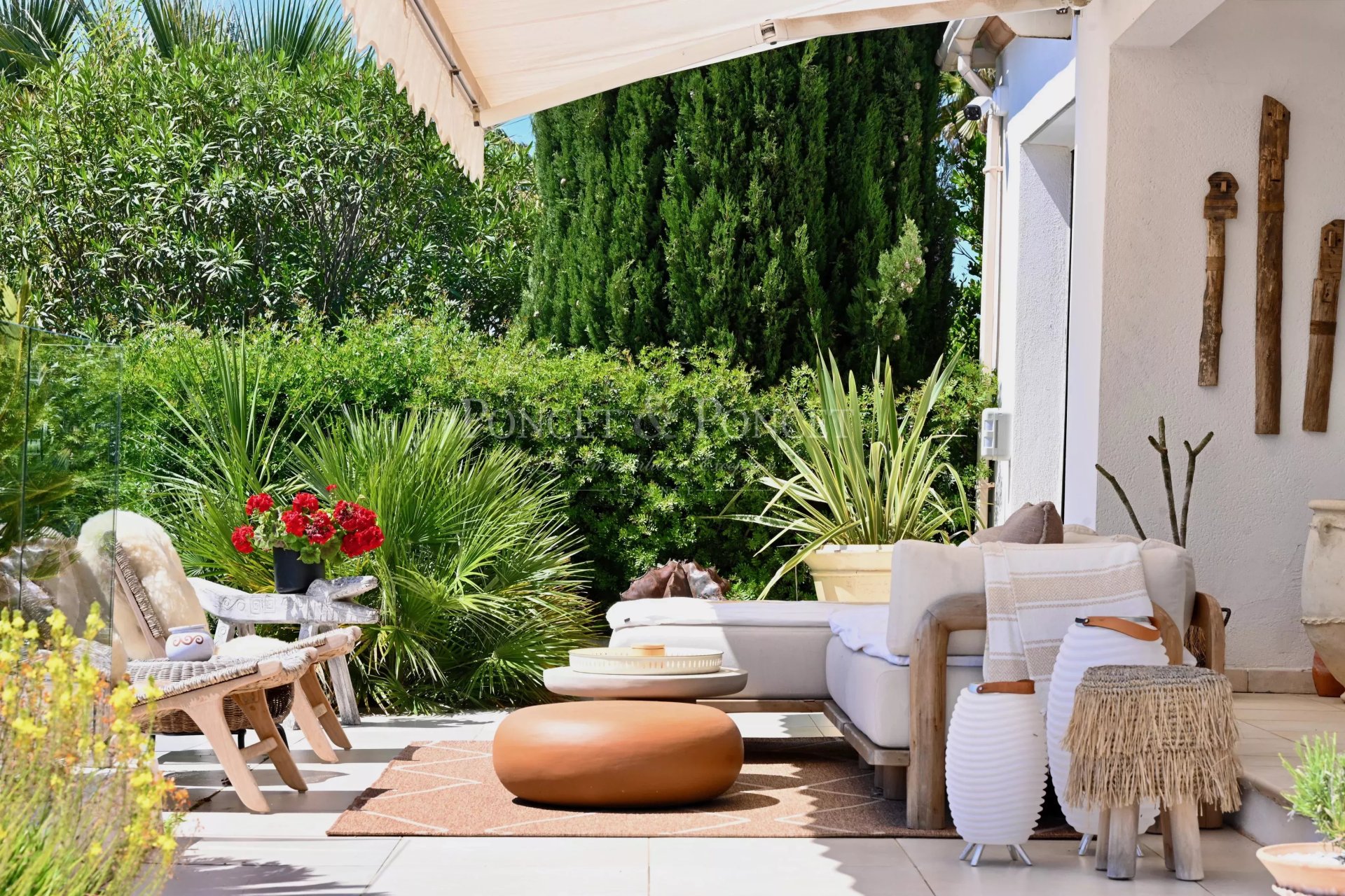 4 Bedroom Villa/Townhouse's Image 13