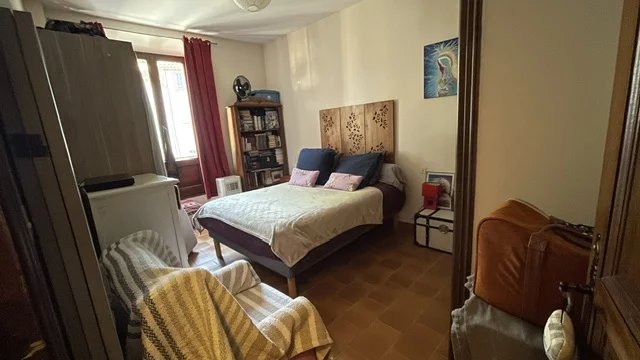 CALLIAN dans maison de village 3P de 90 m²