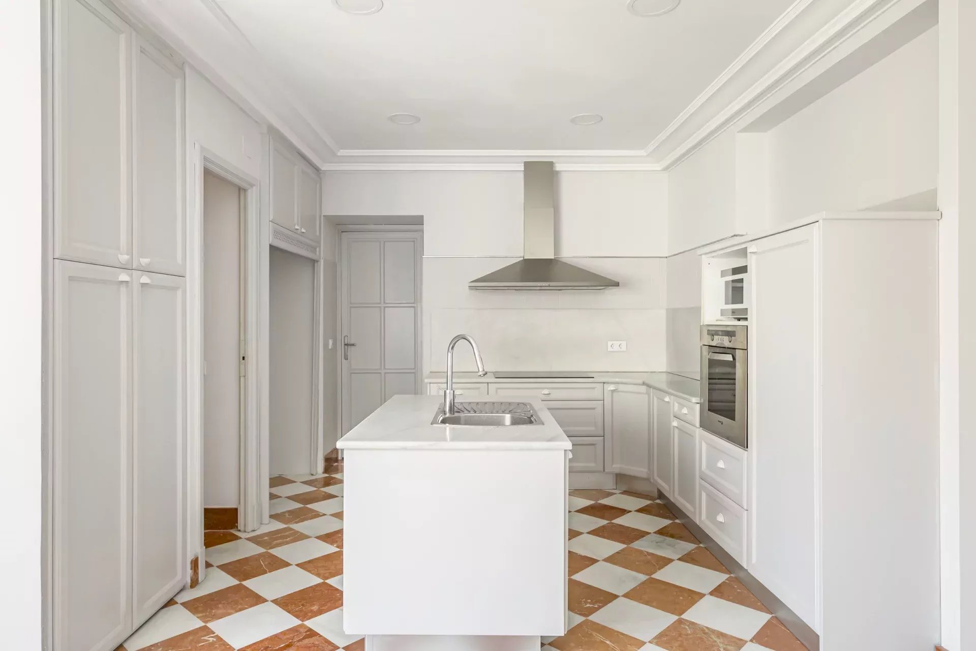 Daire Madrid - picture 17