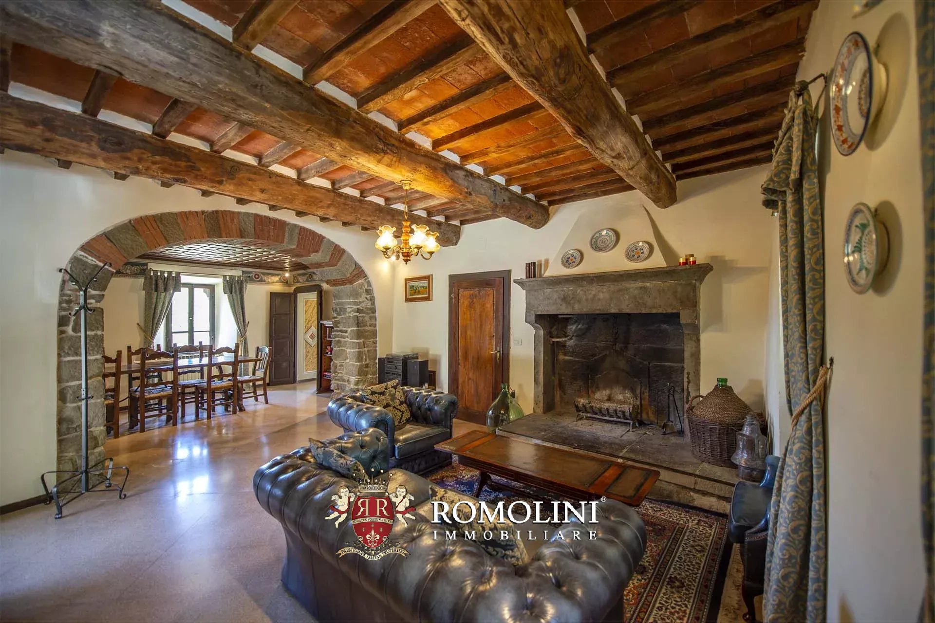 10 Bedroom Villa/Townhouse's Image 40