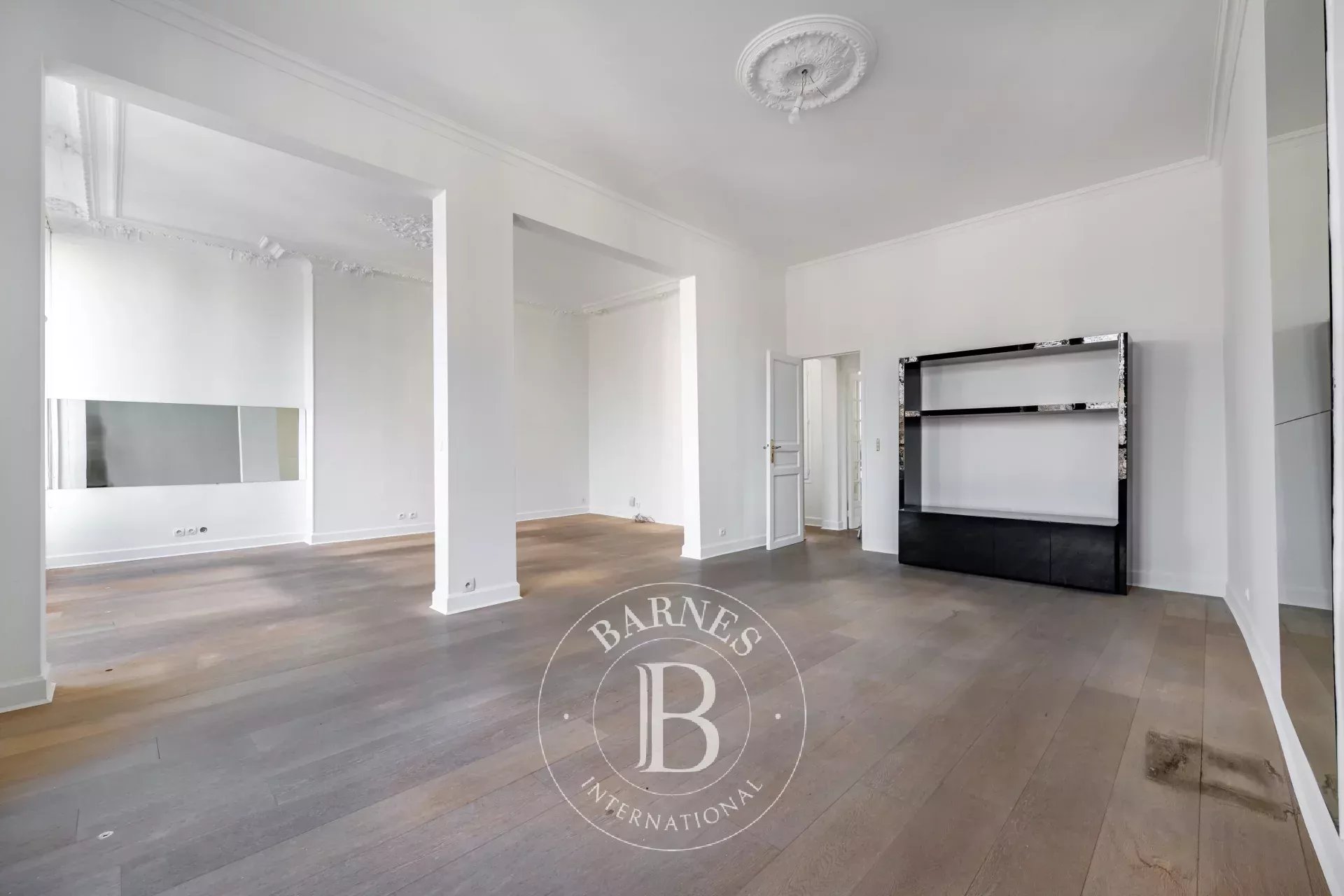 Daire Paris 4ème - picture 7