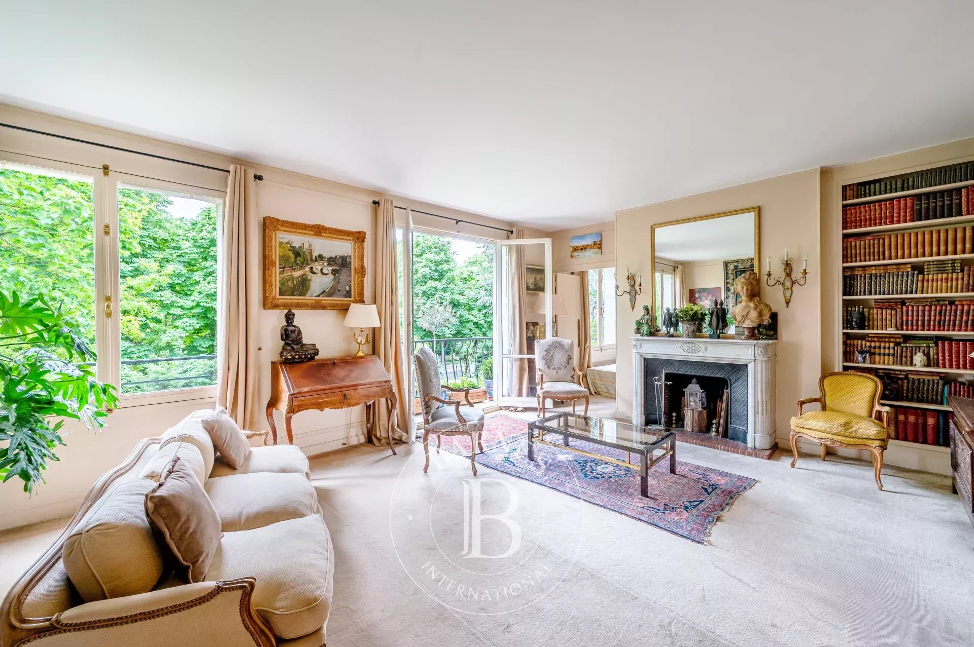 Exclusive listing -Neuilly - Inkermann - Attractive unobstructed views - 2/3 bedrooms