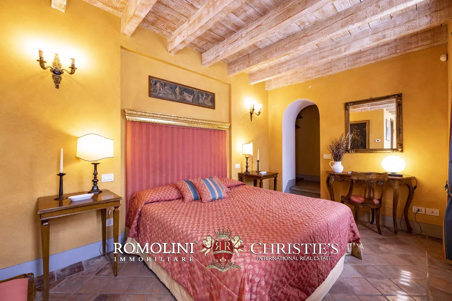 6 Bedroom Villa/Townhouse's Image 61