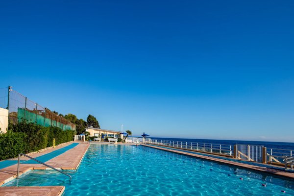 Elegant apartment at the Grand Hotel du Cap Martin — photo 3