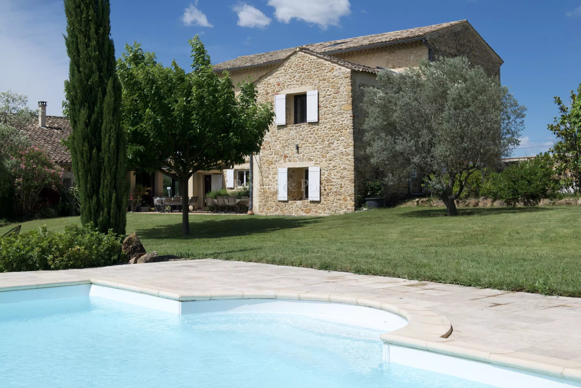 10 Bedroom Villa/Townhouse's Image 29