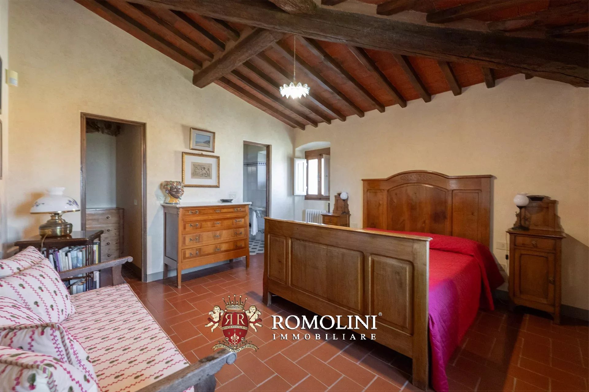 13 Bedroom Villa/Townhouse's Image 22