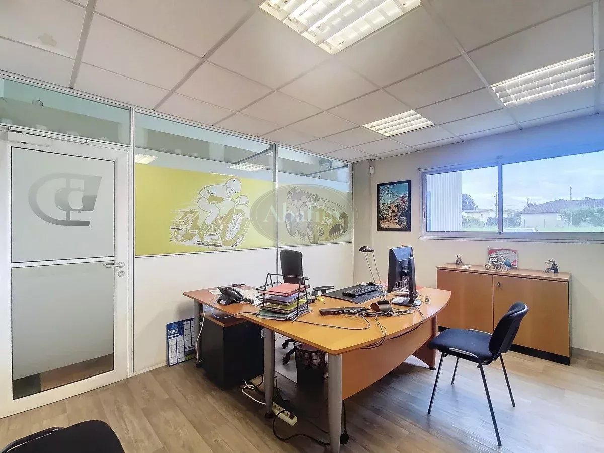 Murs commerciaux 480m² - Photo 3