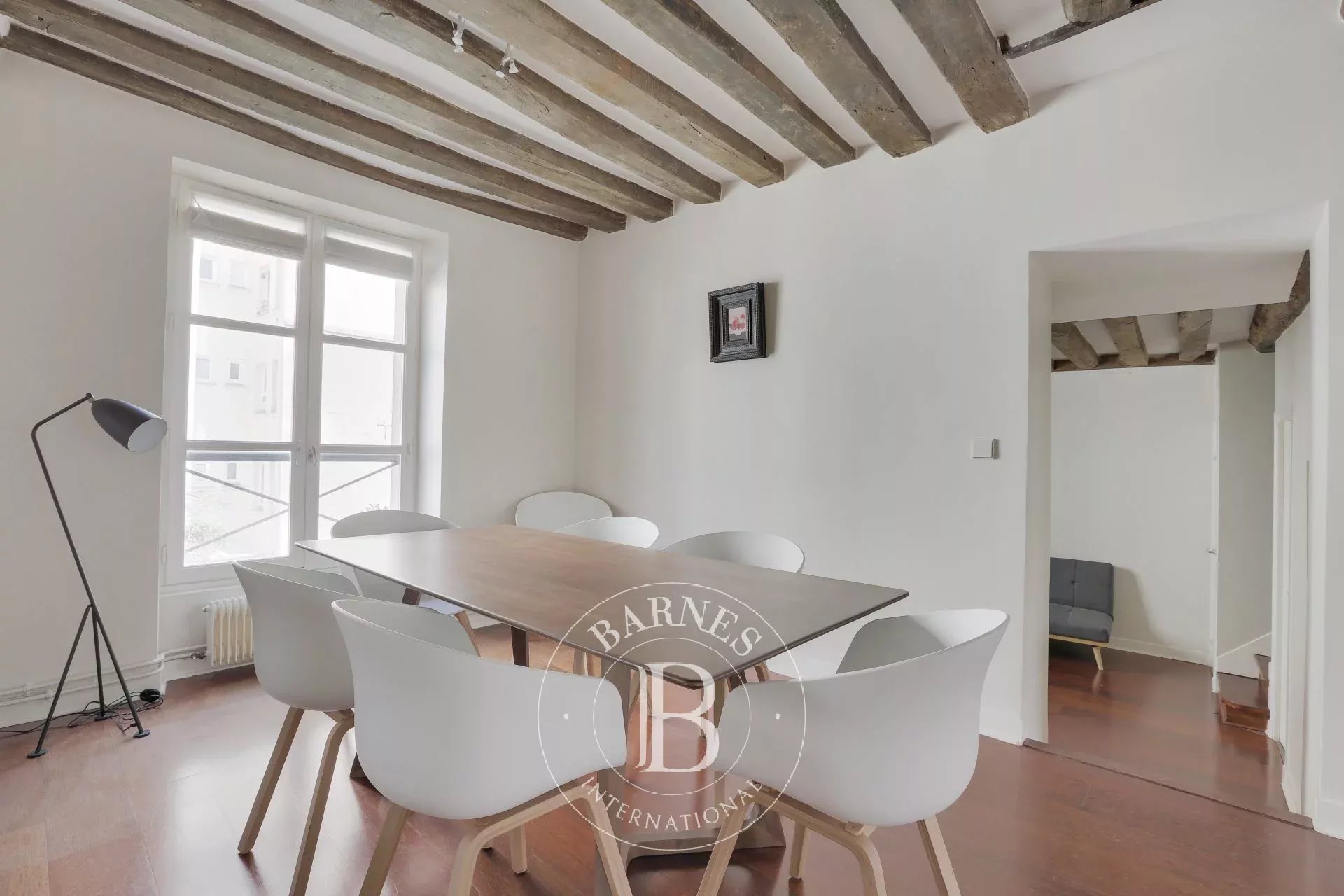 Daire Paris 4ème - picture 4