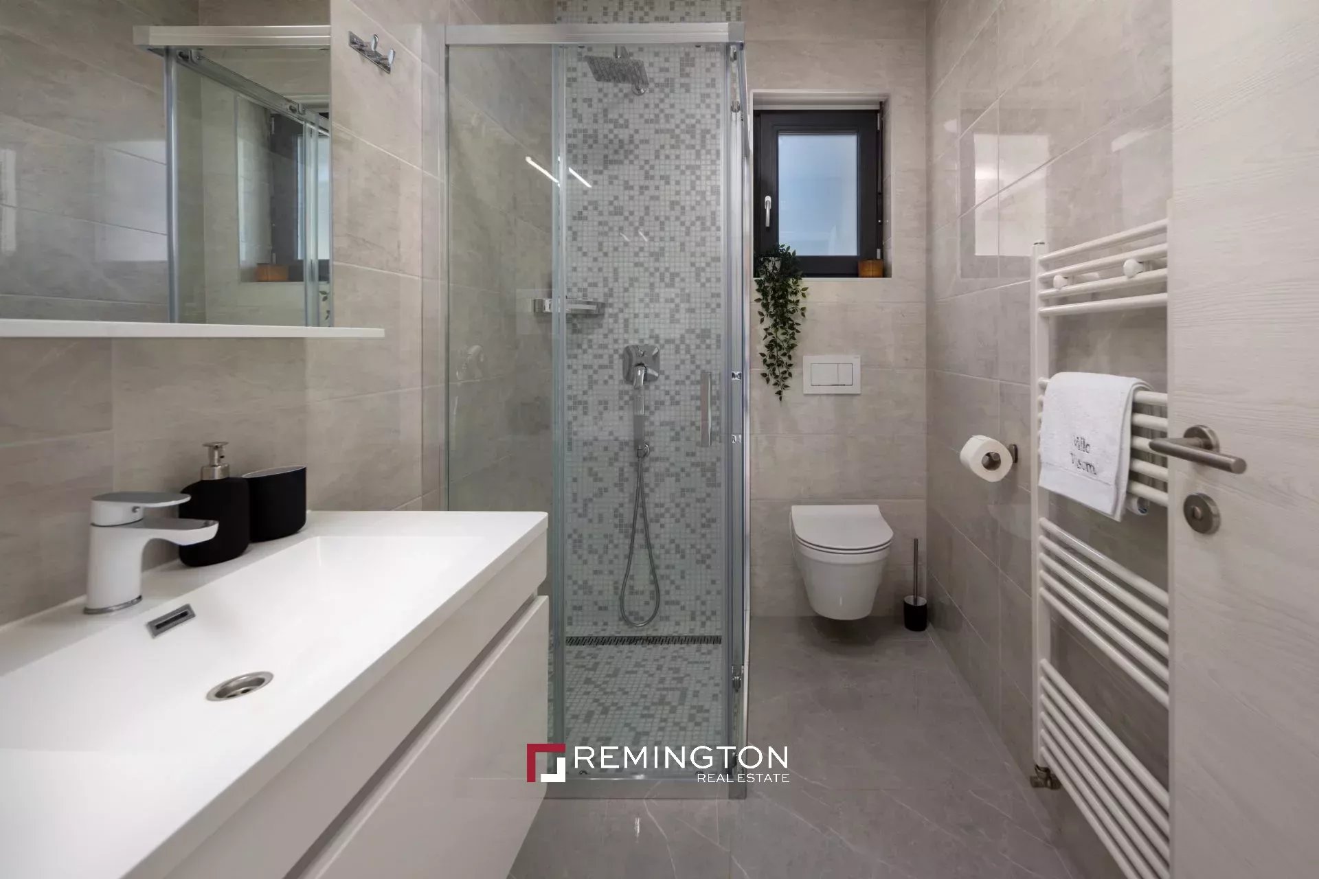 3 Bedroom Villa/Townhouse's Image 4