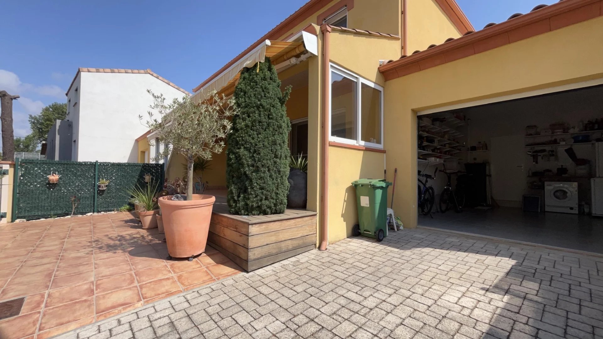 Villa T4 individuelle avec terrasse et garage