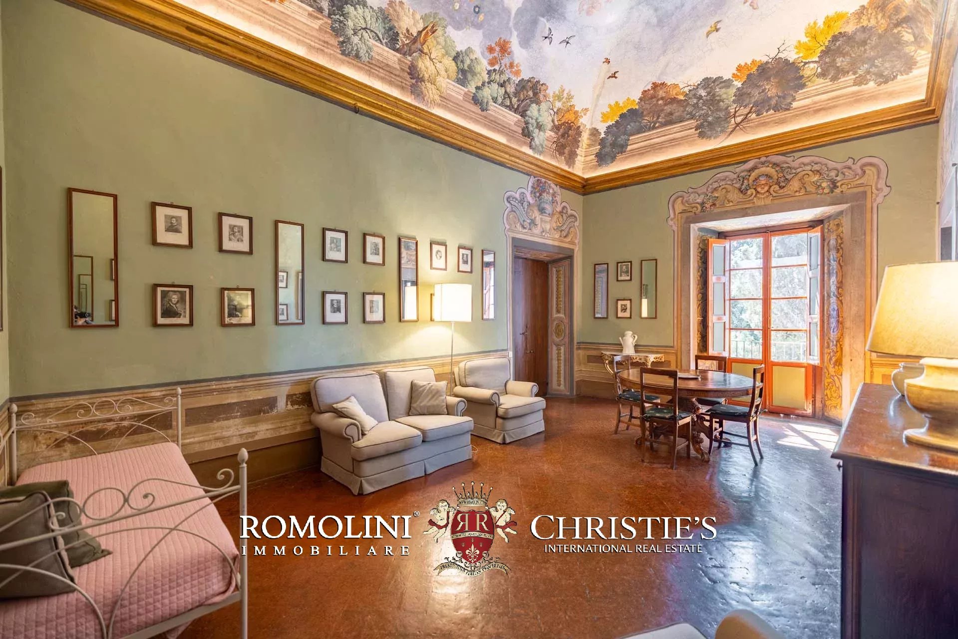 71 Bedroom Chateau's Image 65