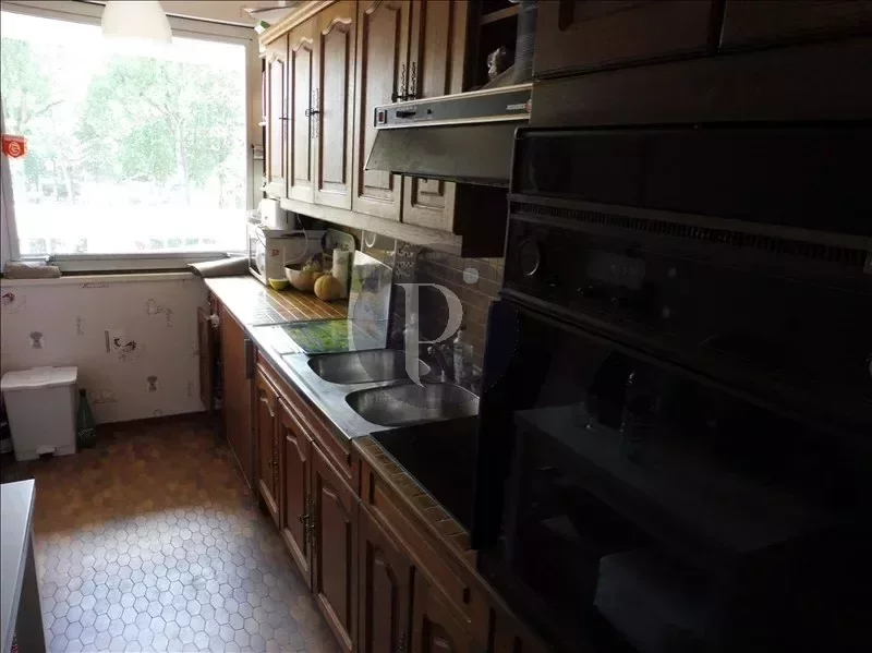 location-appartement-2-pieces-verrieres-le-buisson-83870252