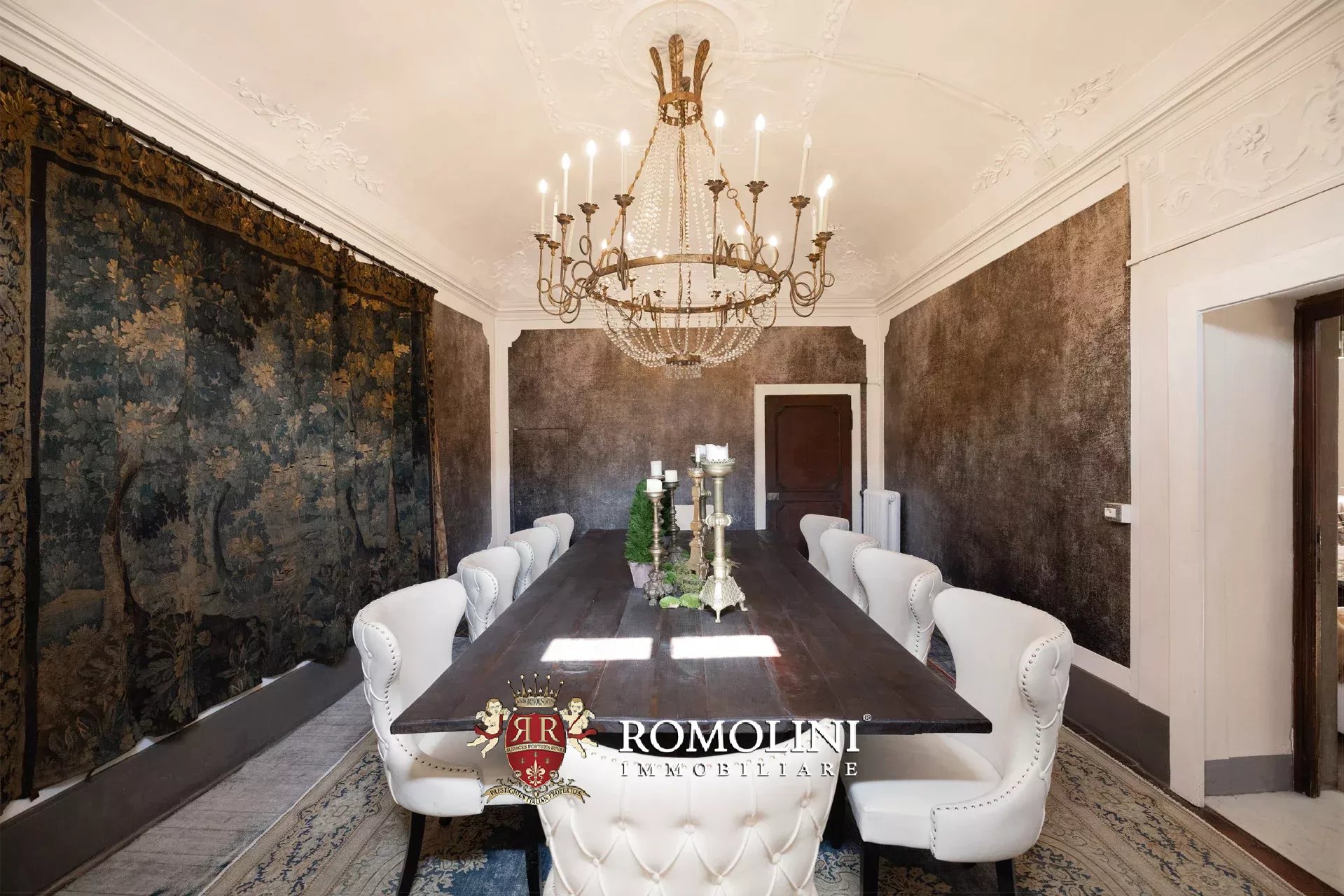 4 Bedroom Villa/Townhouse's Image 35