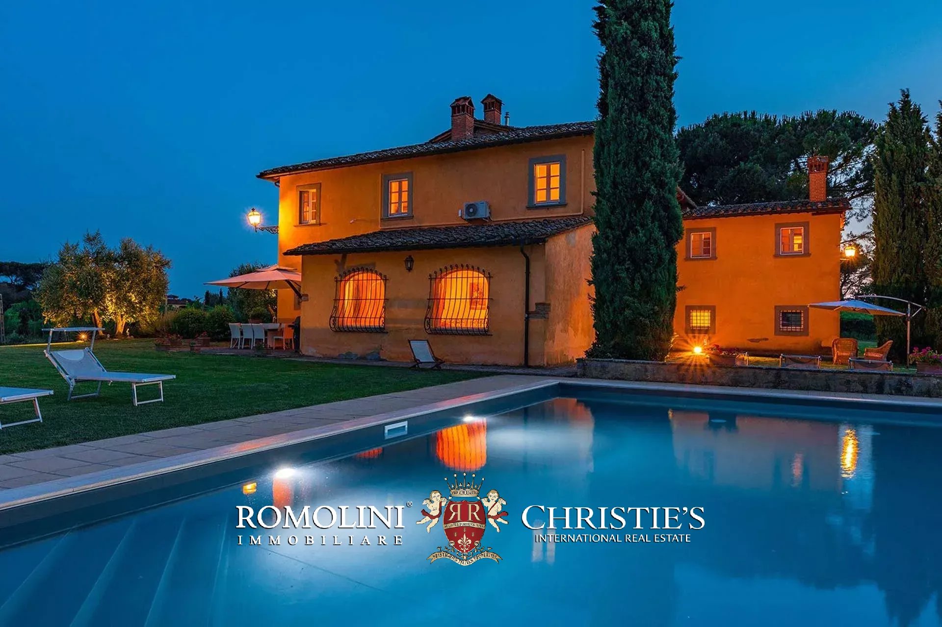 6 Bedroom Villa/Townhouse's Image 13