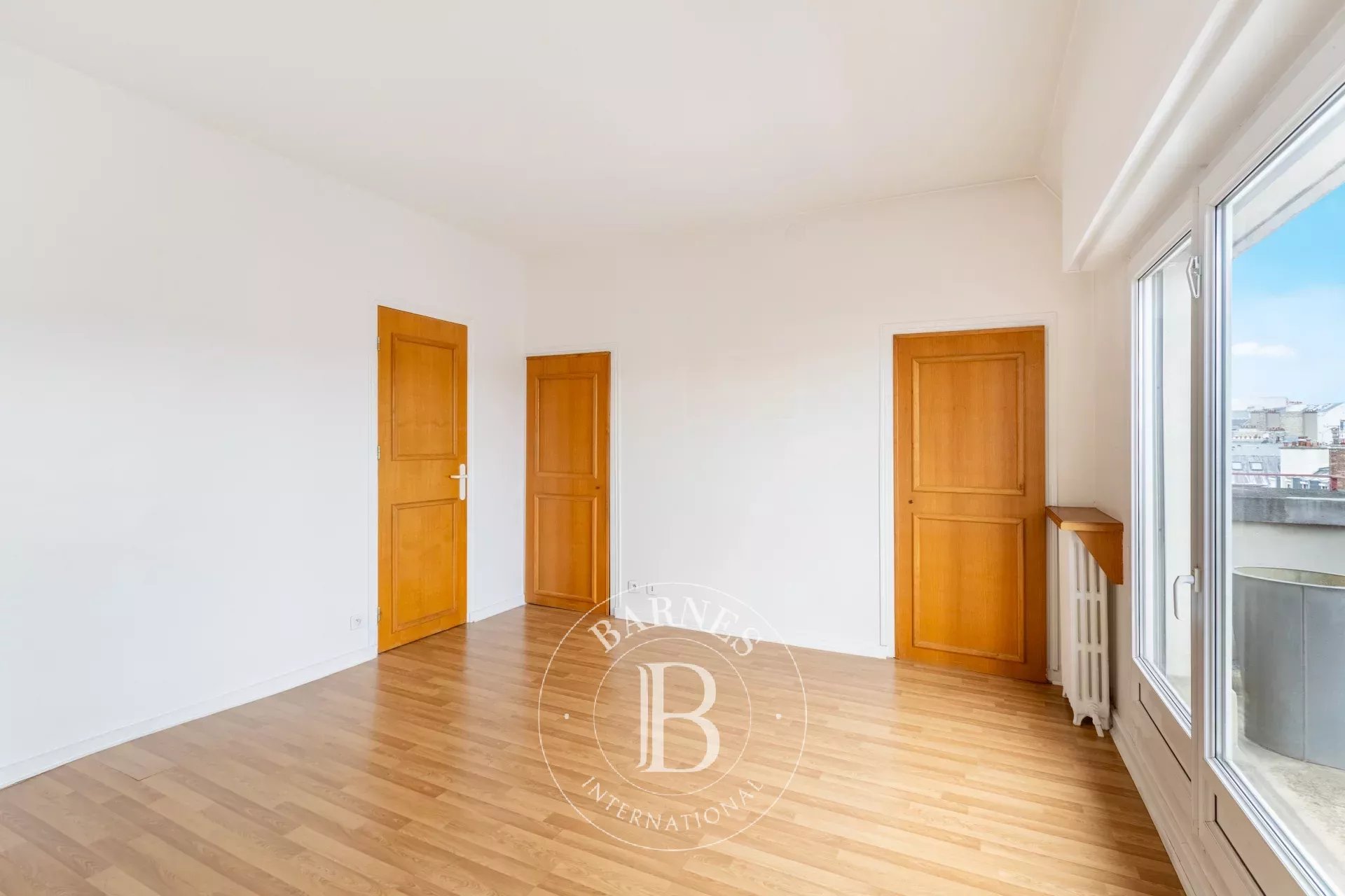 Daire Paris 8ème - picture 12