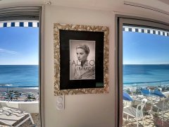 Last floor – Promenade des Anglais – Panoramic sea view — photo 6 of 7