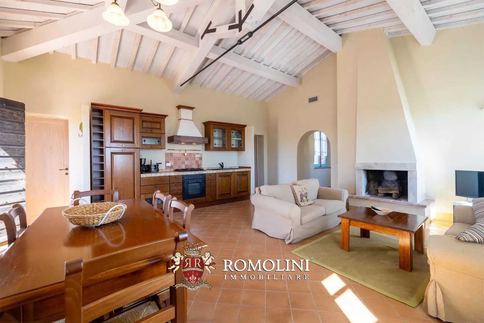 LUXUSANLAGE MIT 19 WOHNUNGEN IN DER TOSKANA, VAL D'ORCIA