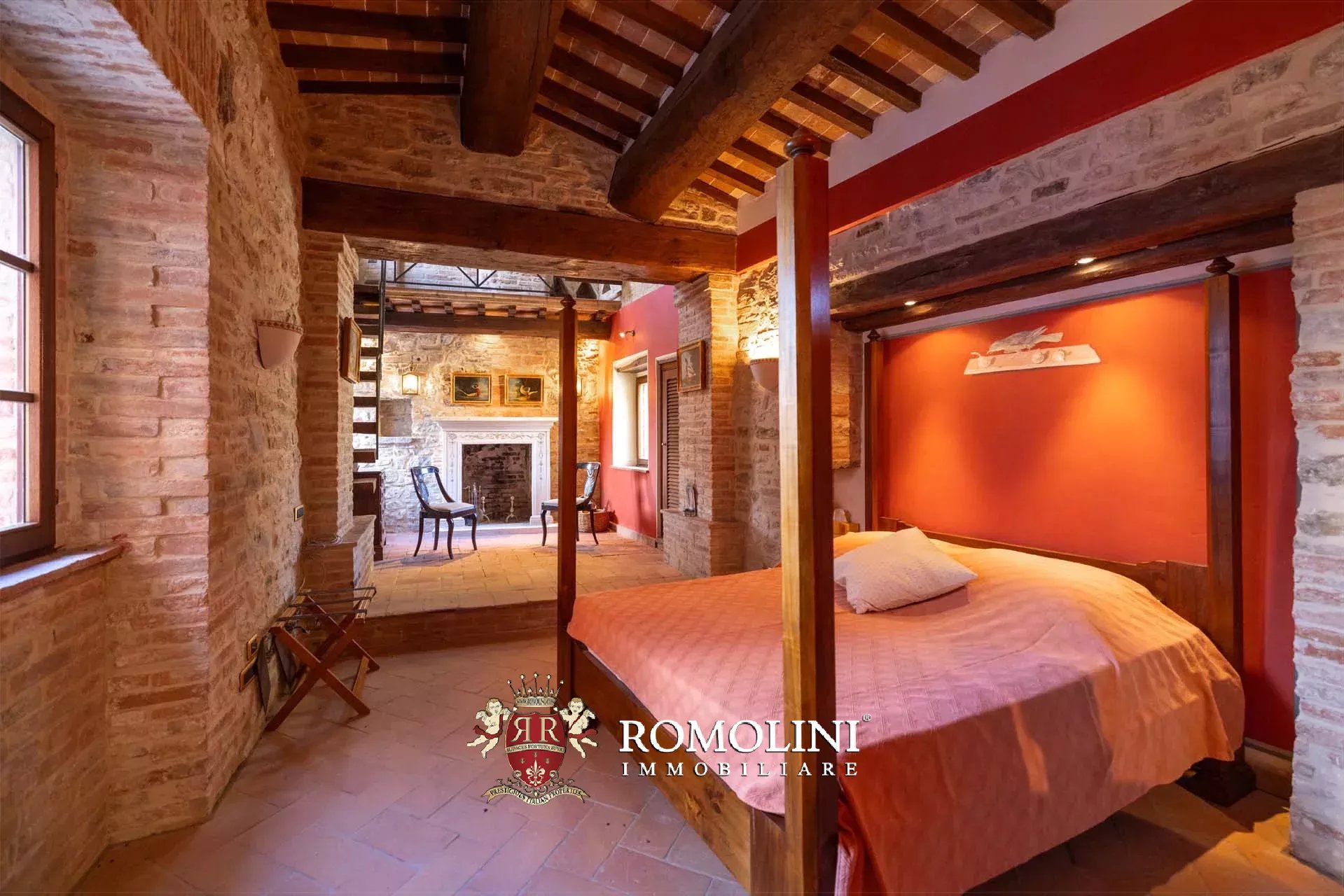 10 Bedroom Villa/Townhouse's Image 96
