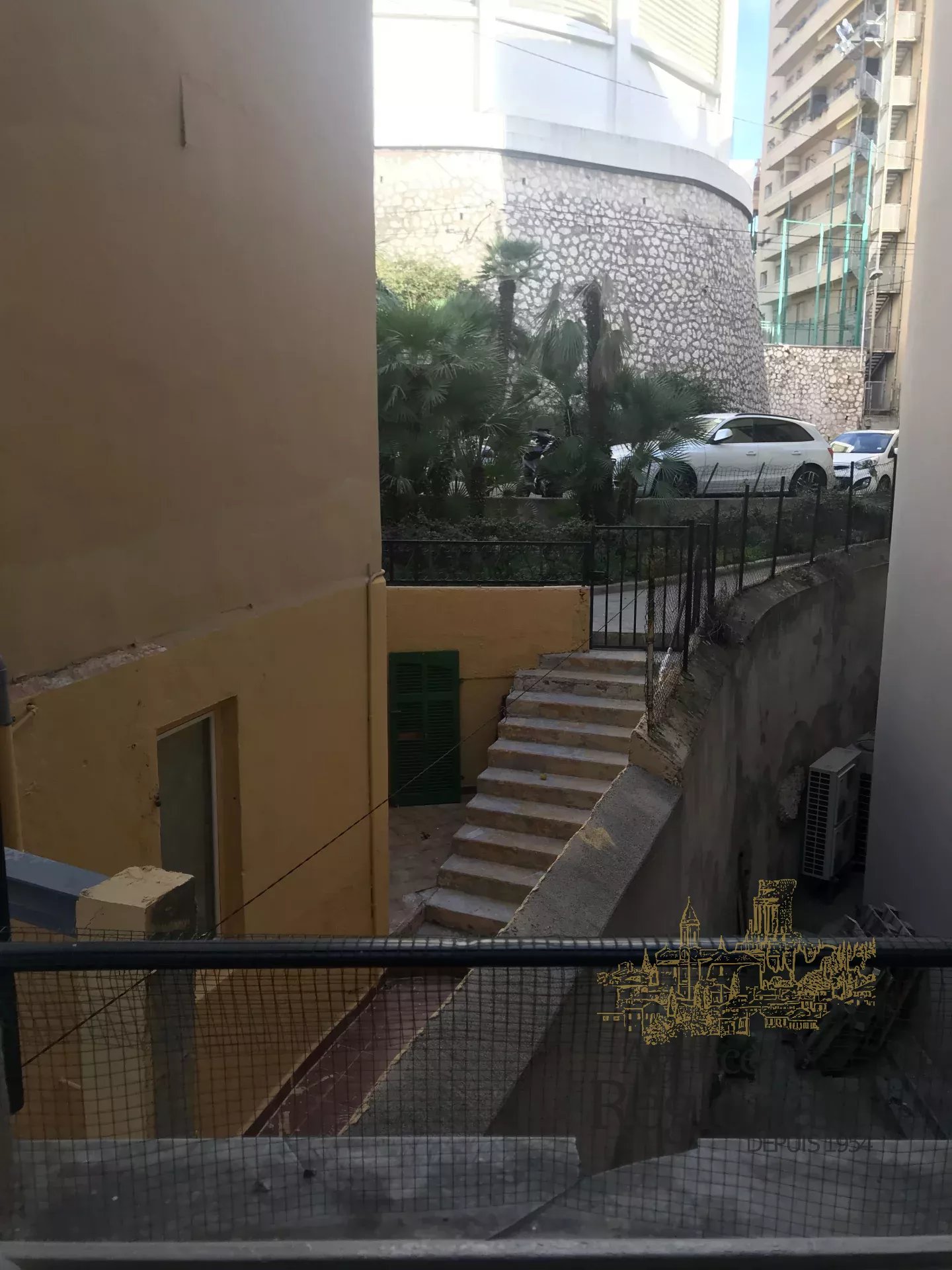 BEAUSOLEIL (Frontière Mc) : 2 pièces