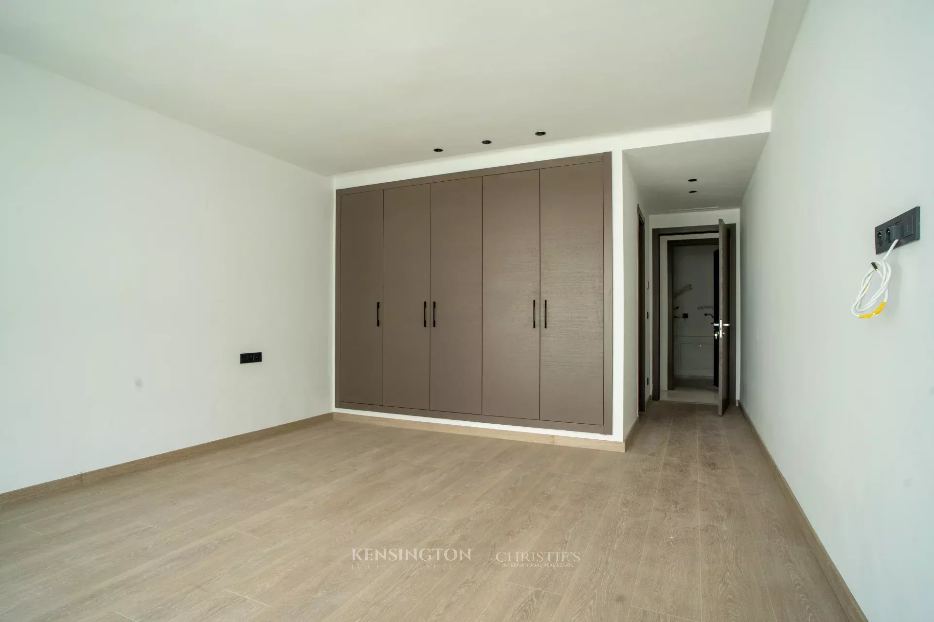 4 Bedroom Apartment/Flat's Image 5