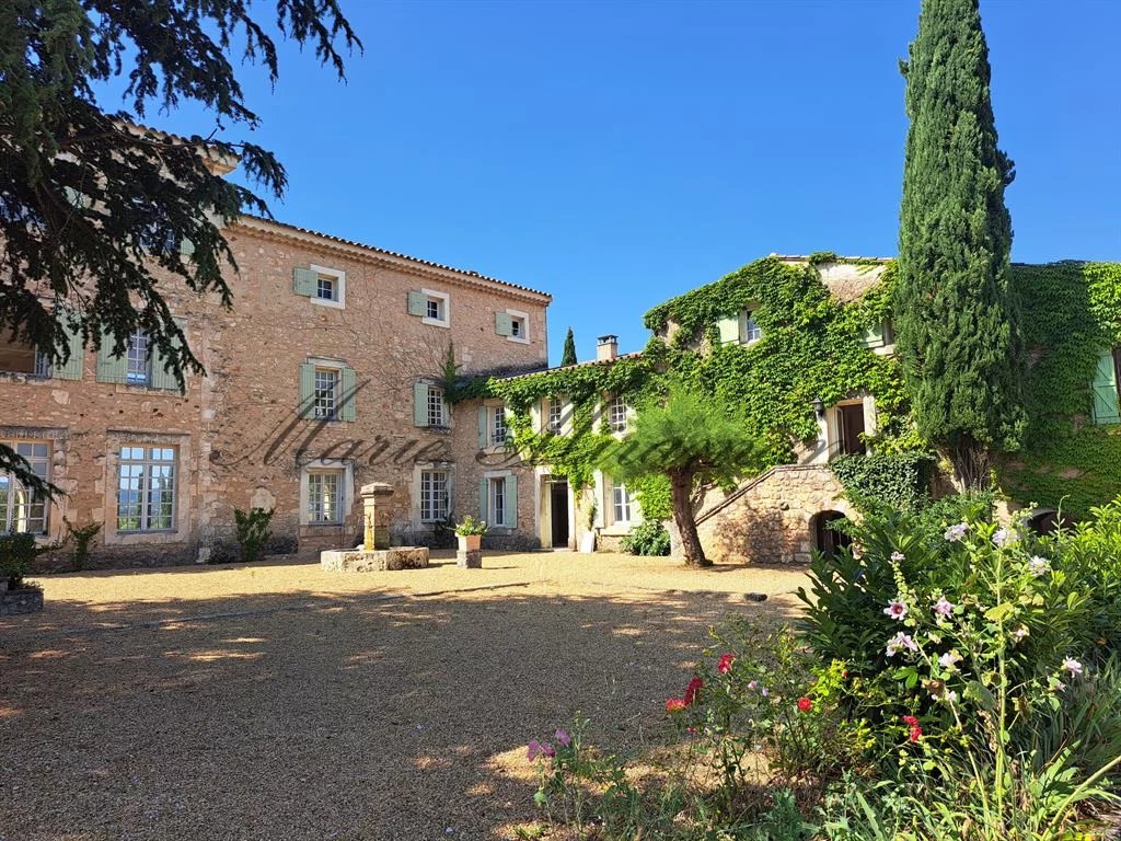 Vente Propriété Bonnieux