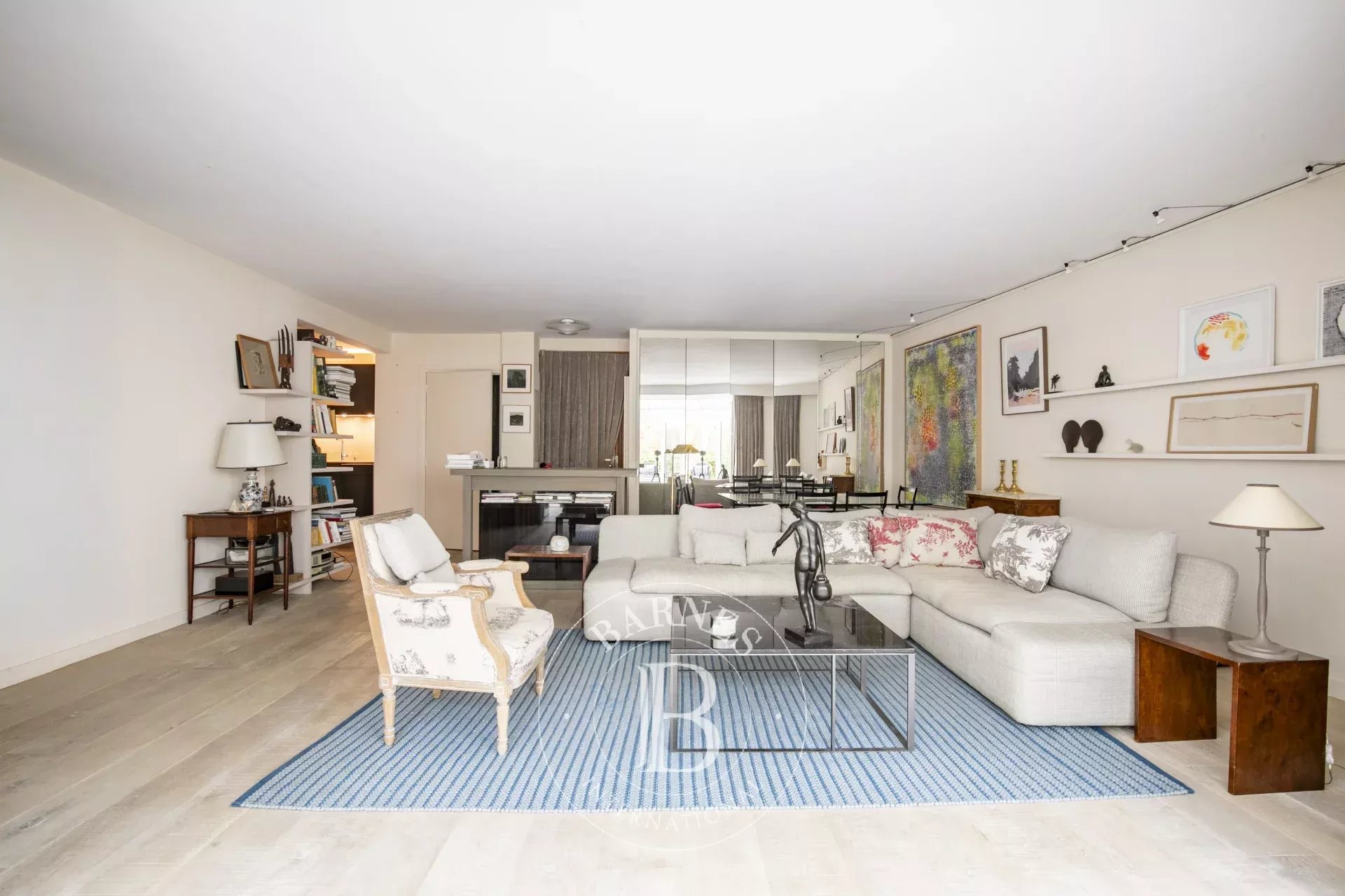 Paris  - Apartment 2 Bedrooms - picture 10