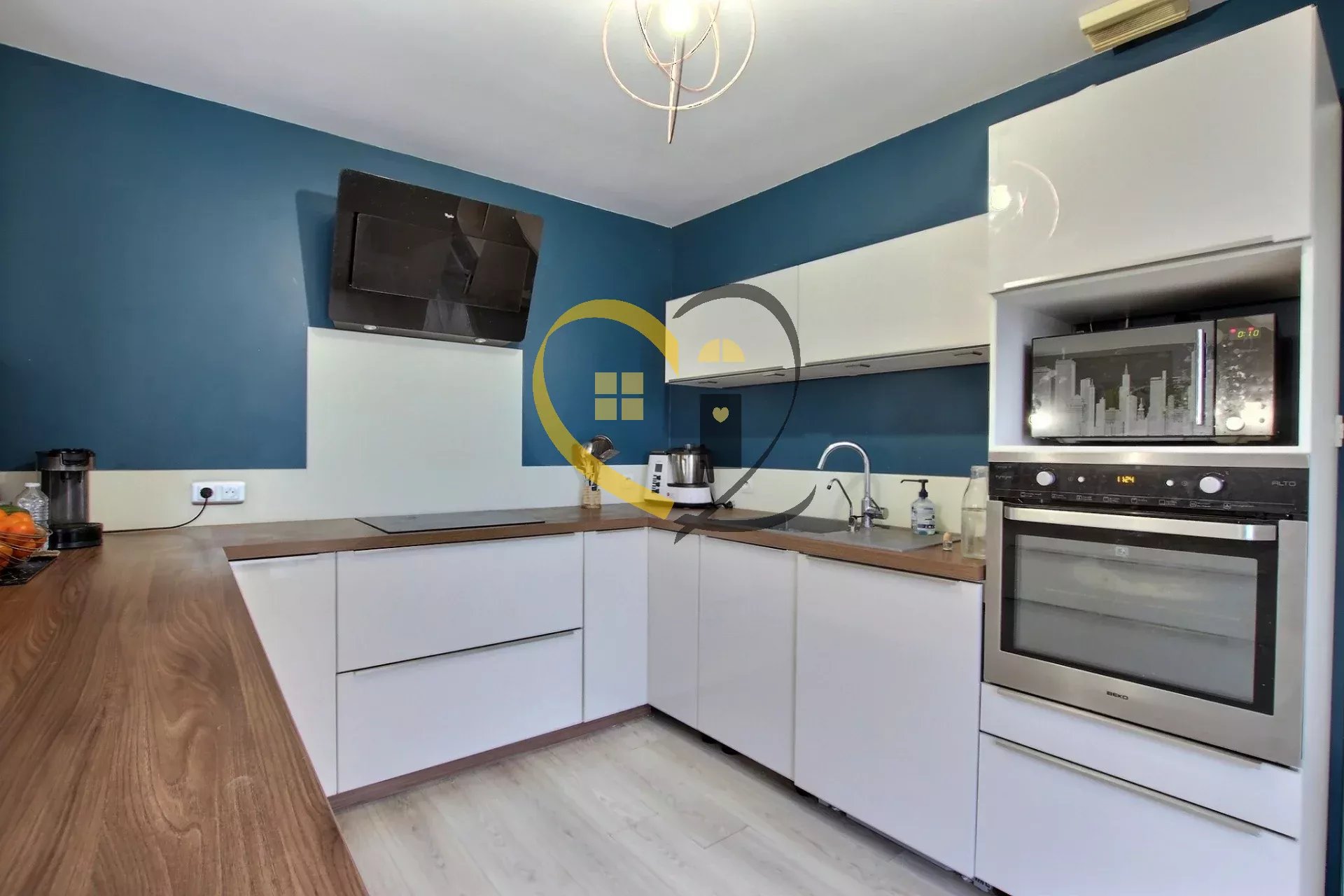 Agence immobilière de 