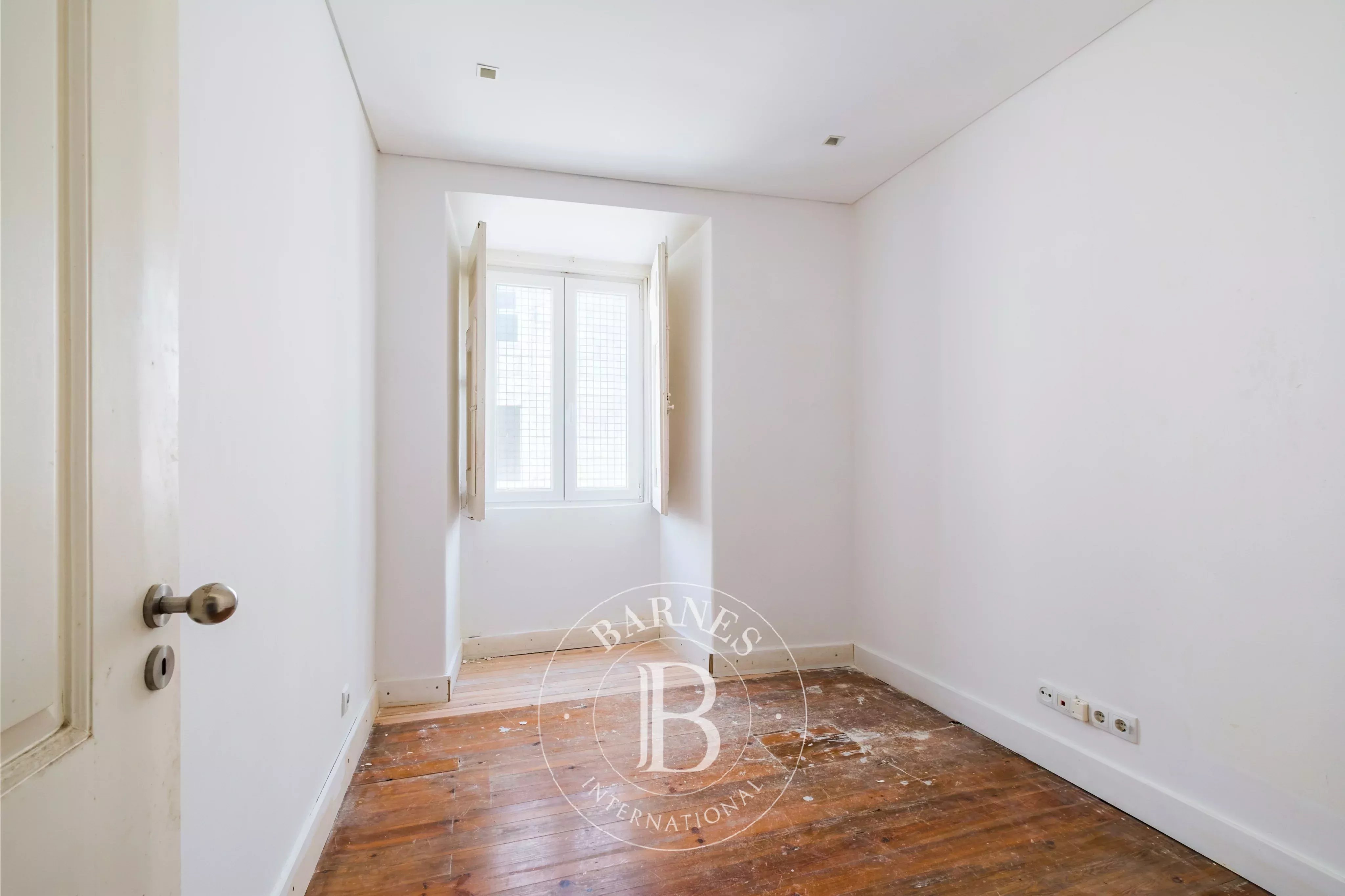 86230805 – São Vicente