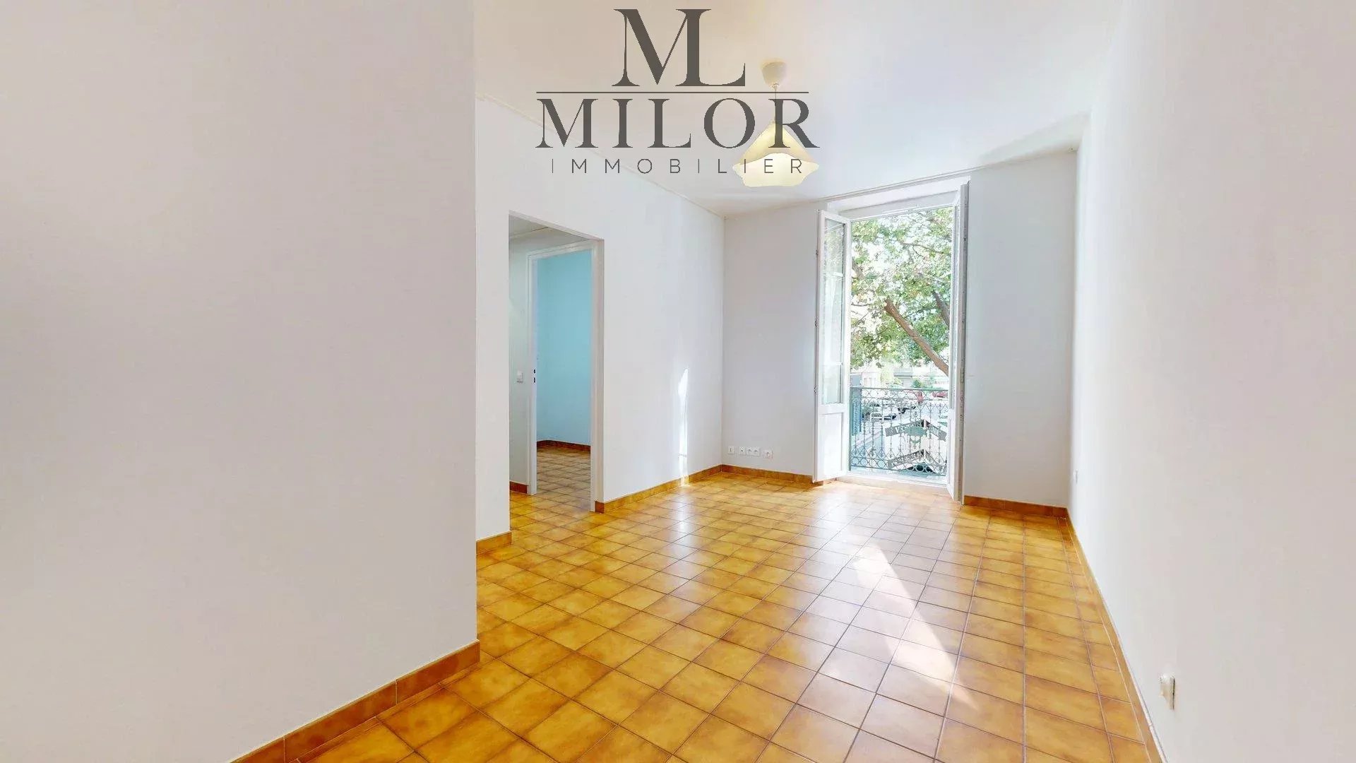 STUDIO - BALCON - LUMINEUX